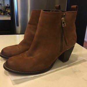 Steve Madden booties size 8.5